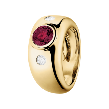 Naples Rhodolite red in Yellow Gold
